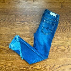 Like NEW. AG Adriano Goldschmied raw hem ankle cross back jeans. EUC